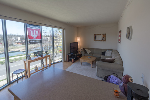 Listing photo thumbnail
