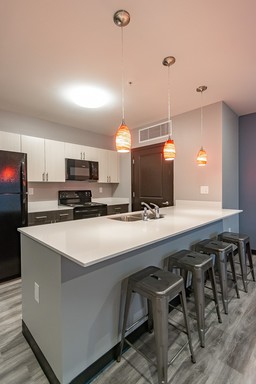 Listing photo thumbnail