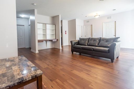 Listing photo thumbnail