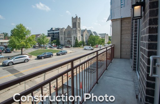 Listing photo thumbnail