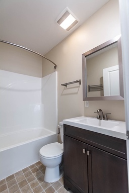 Listing photo thumbnail