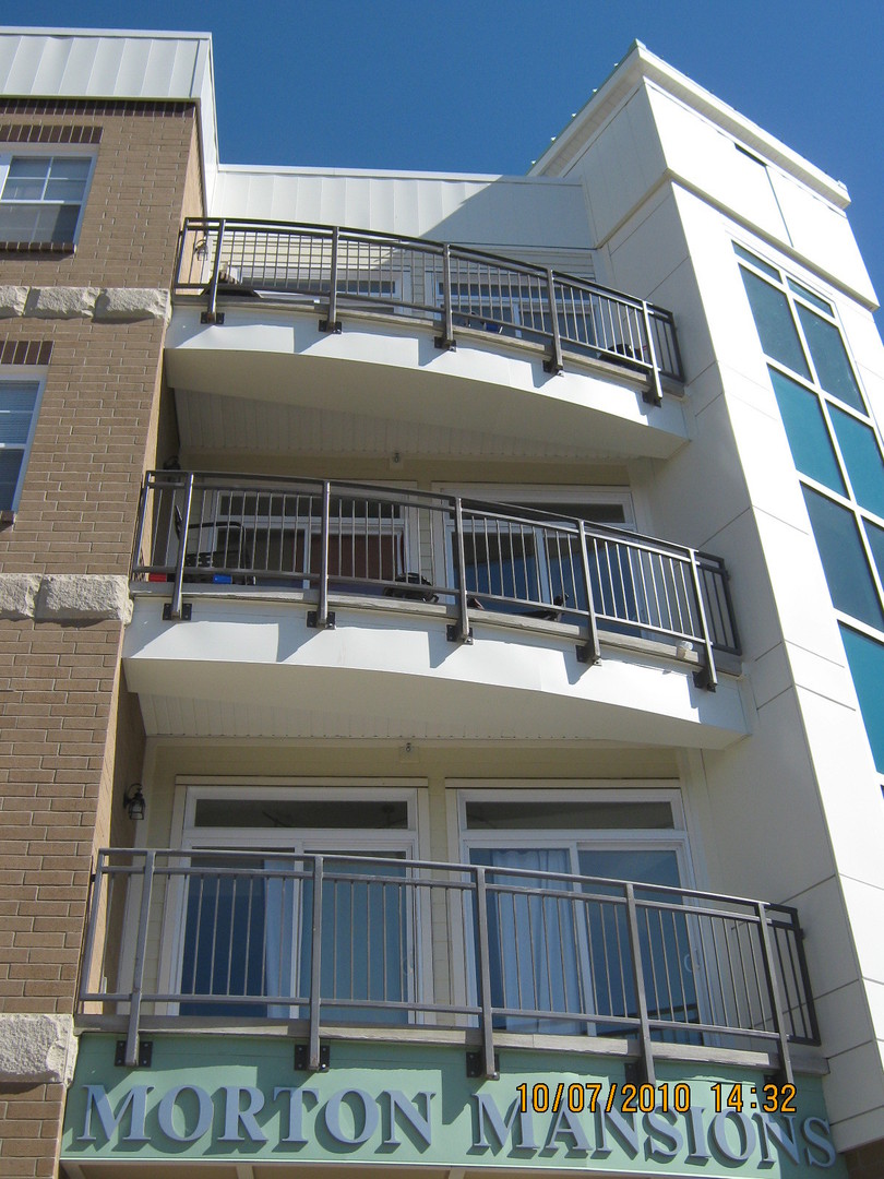 Bloomington Apartment: 532 North Morton Street