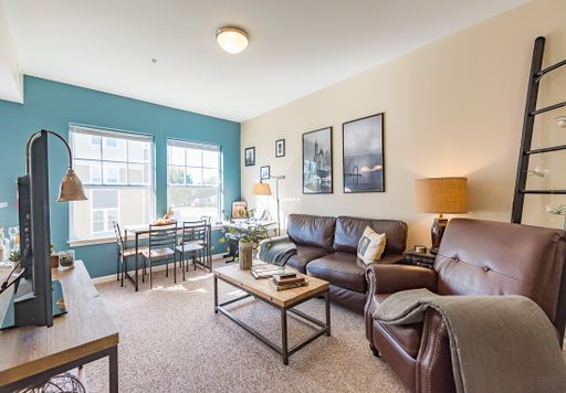 Listing photo thumbnail