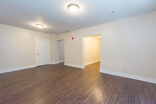 Listing photo thumbnail