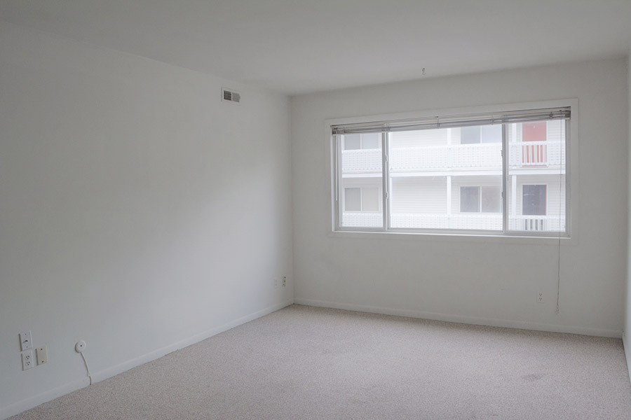 322 E. 2nd Street, Apt #08, Bloomington, IN 47401