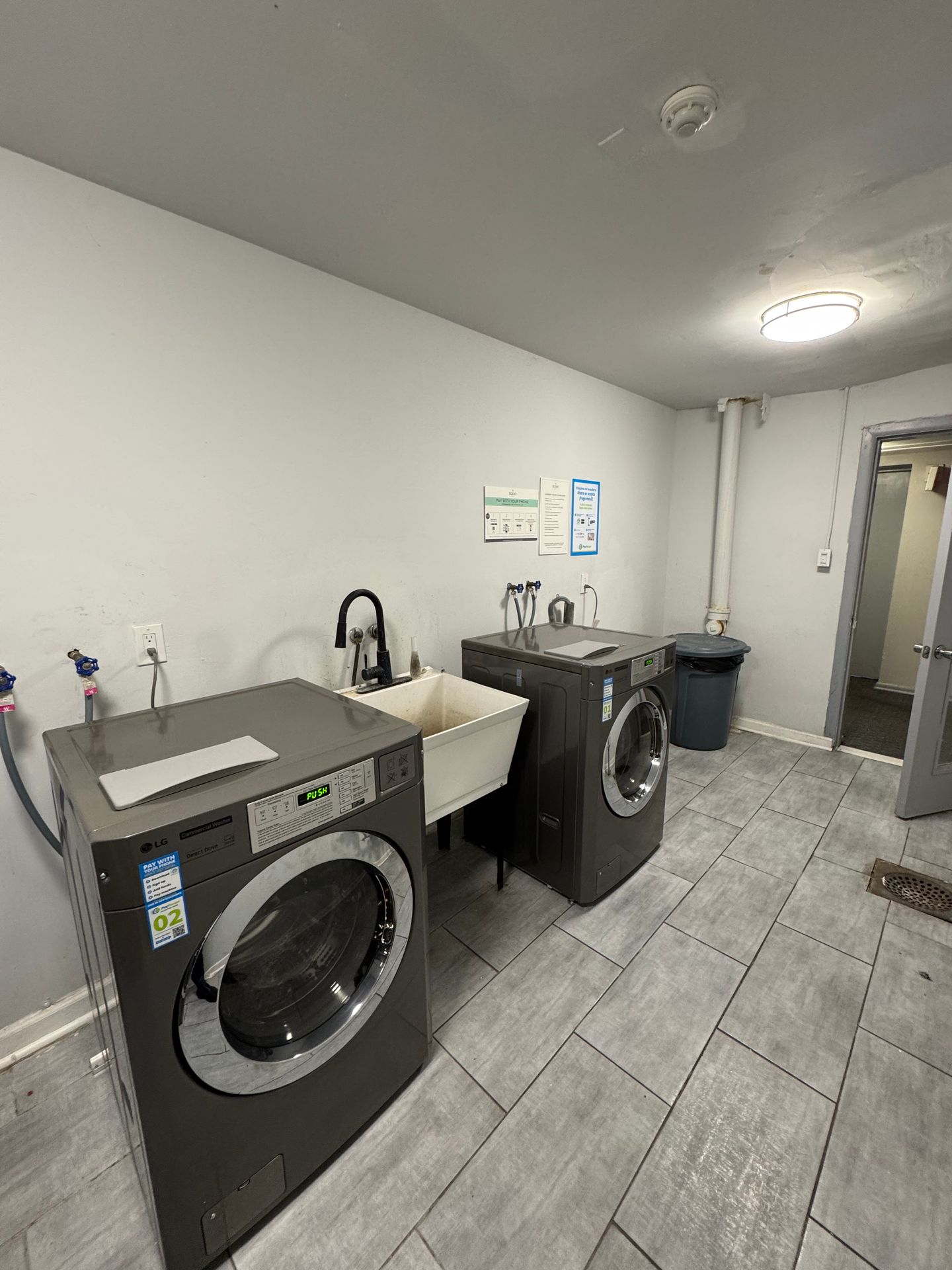Philadelphia Apartment: 5712-5718 Weymouth Street