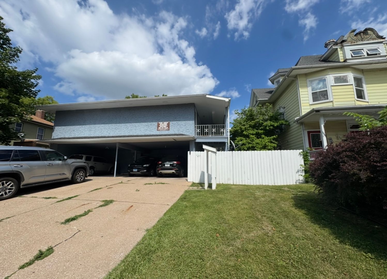 Rock Island Apartment: 723 20th Street - Unit 8