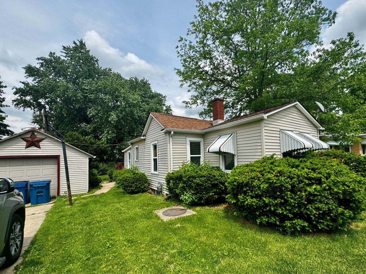 Coal Valley House: 206 W 19th Avenue