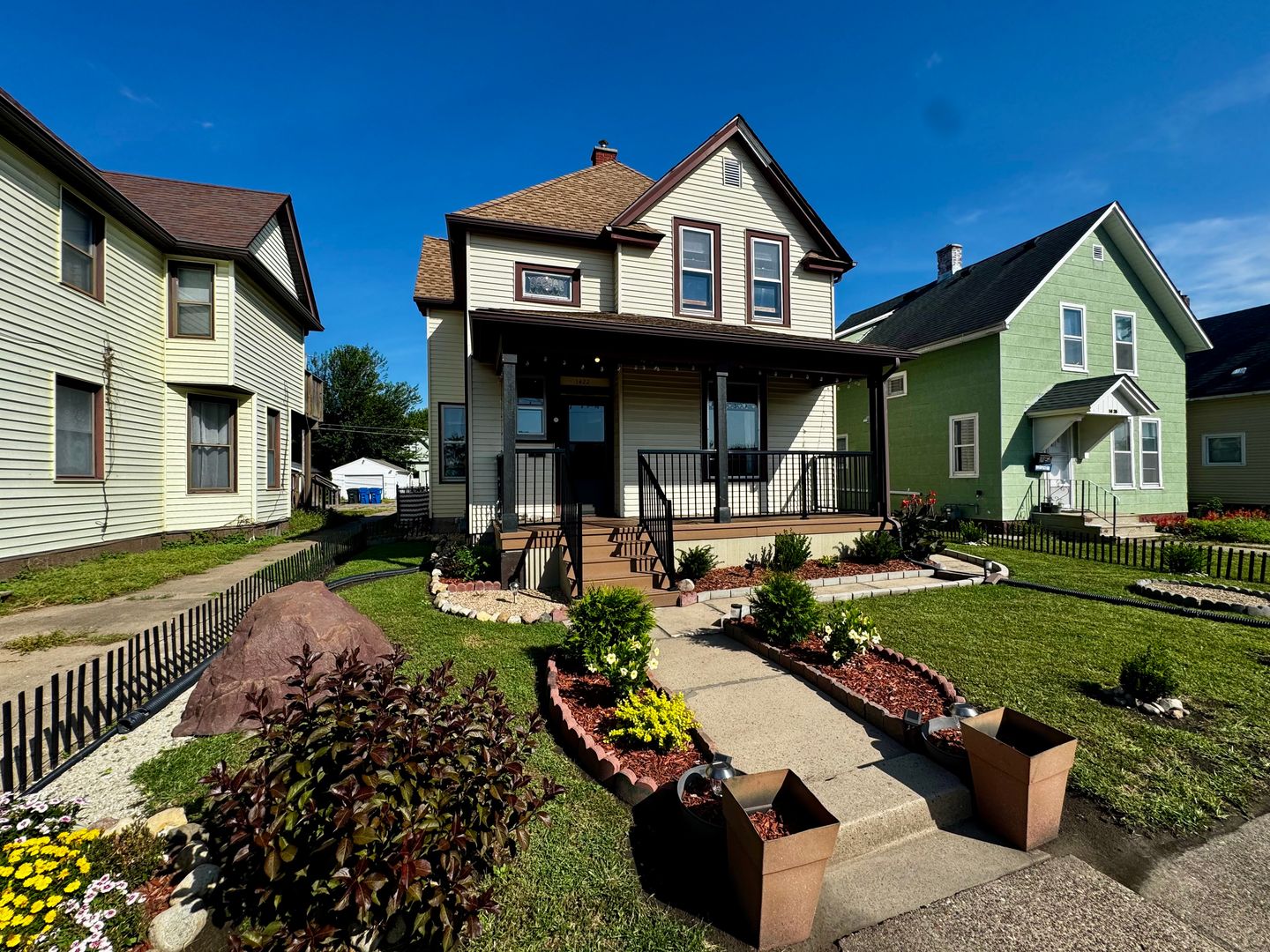 Moline House: 1422 11th Street