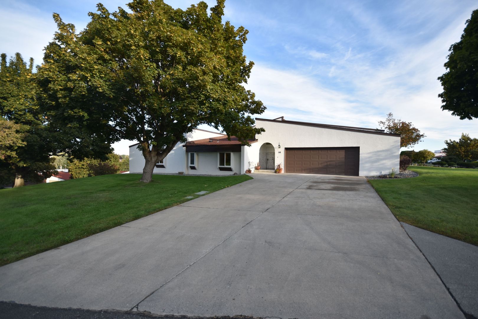 Richland House: 518 Fairway Dr