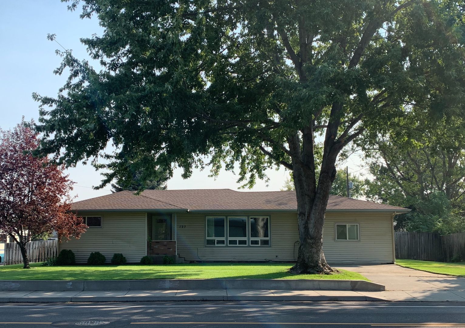 Kennewick House: 127 S Union St.