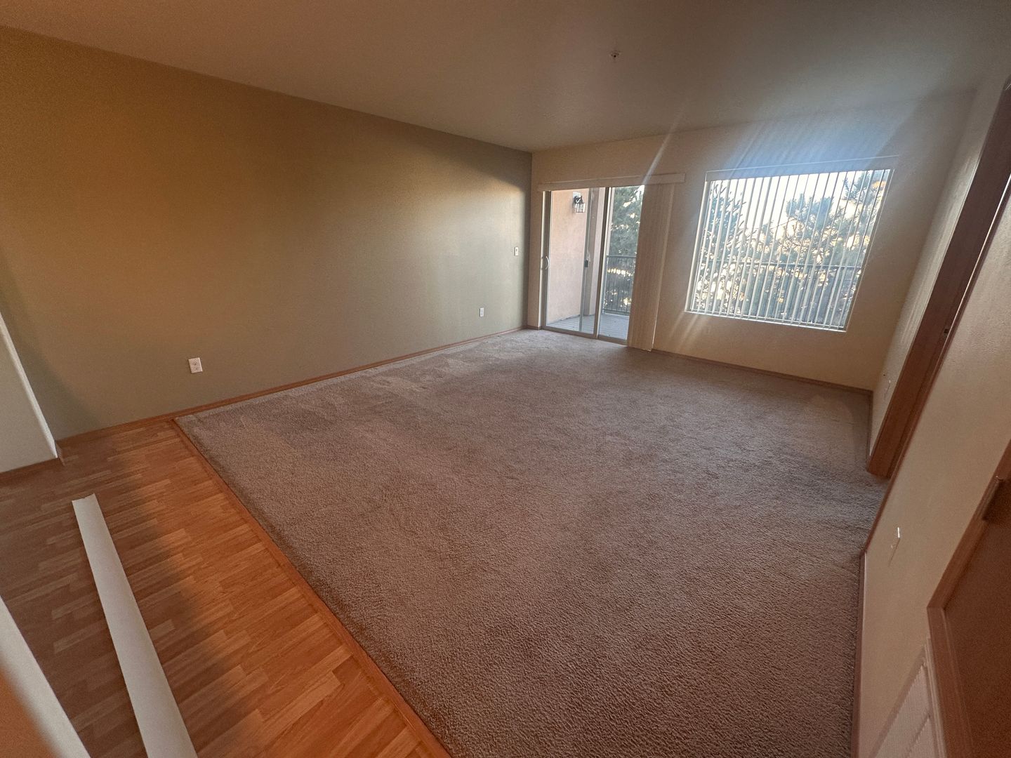 Richland Apartment: 785 Canyon St