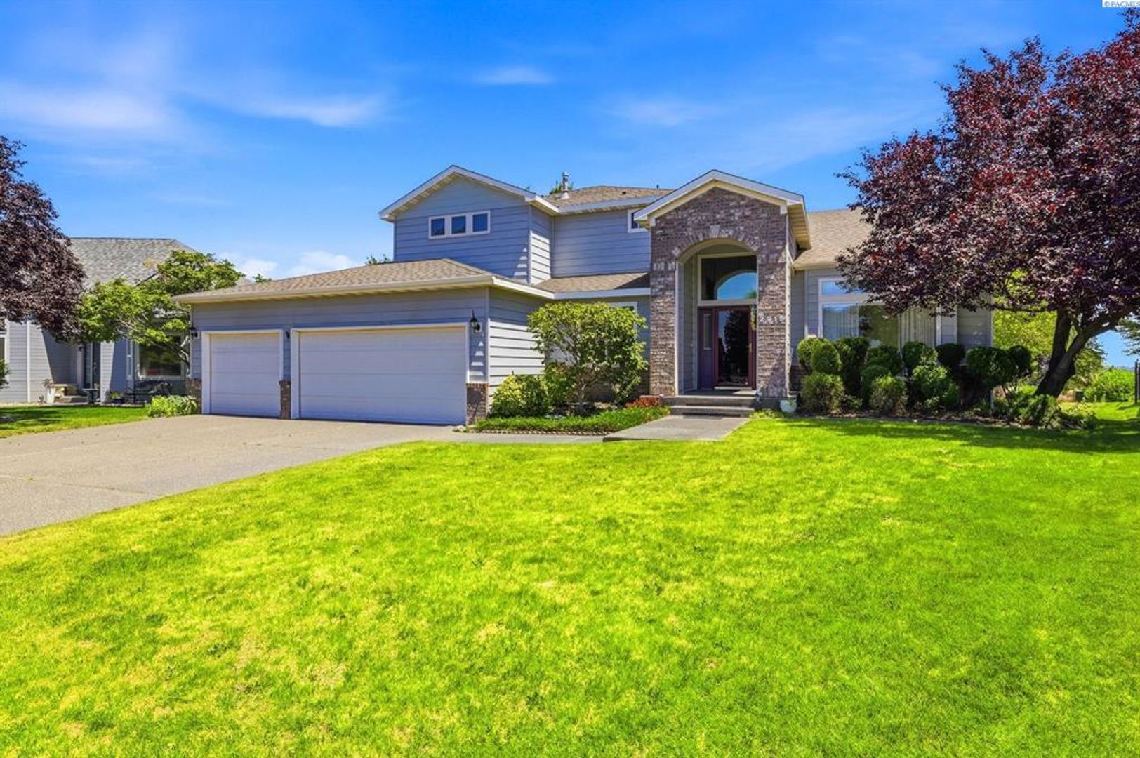 Richland House: 2915 Sonoran Ct.