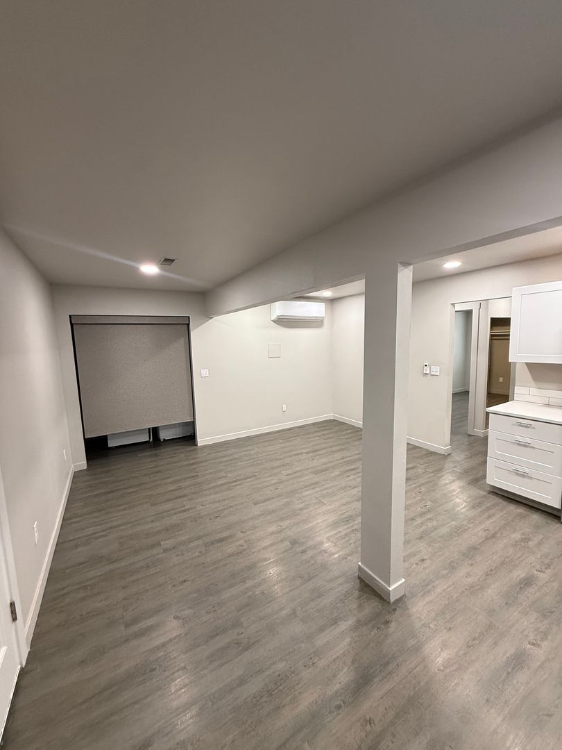 Kennewick Apartment: 26 East 3rd Ave