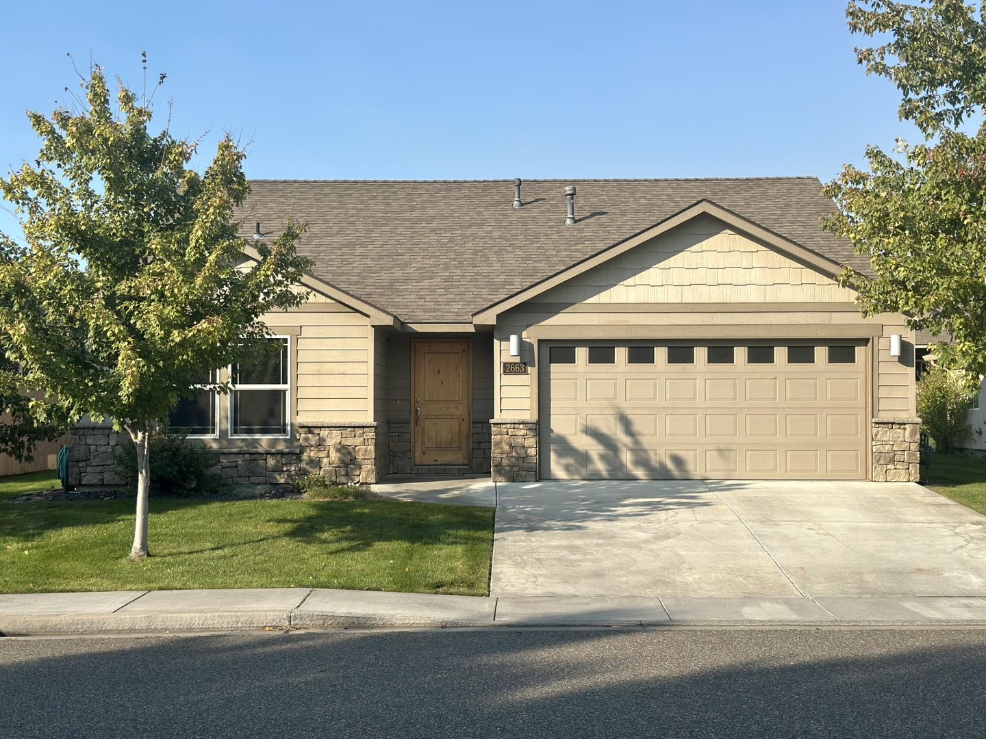 Richland House: 2663 Torrey Pines Way