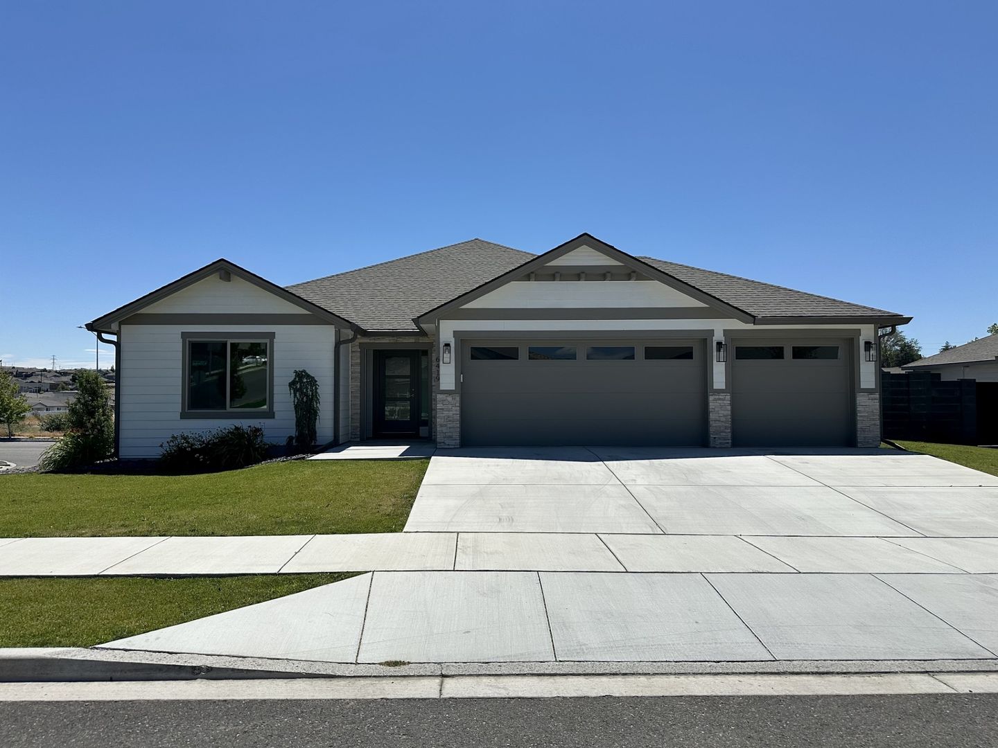 Kennewick House: 6419 W. 32nd Ave.