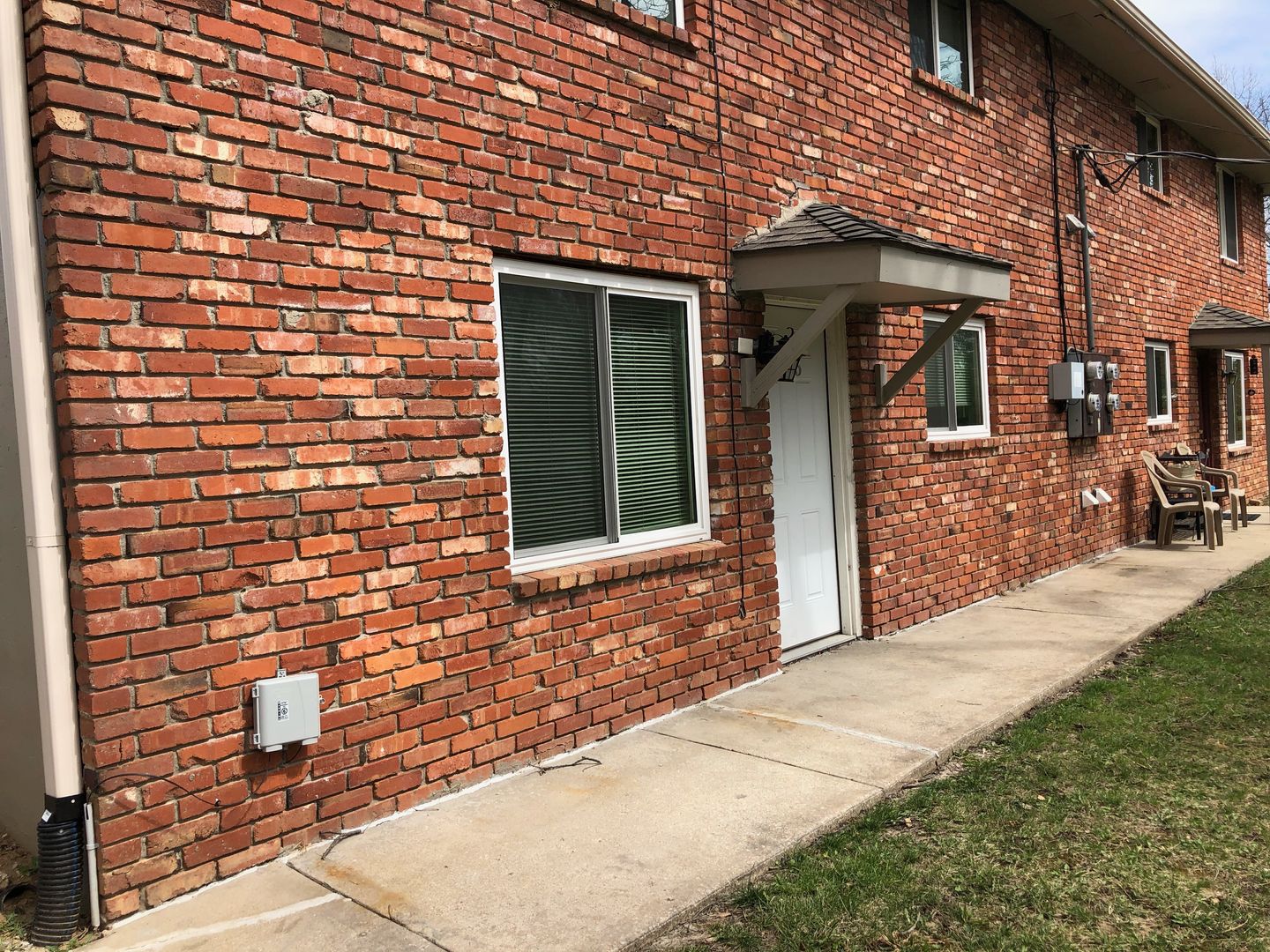Parkville Apartment: 9001-9155 NW 57th Street