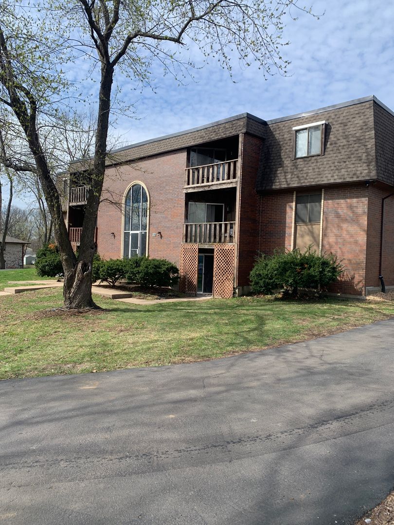Pleasant Valley Apartment: 6504 Ravena Rd