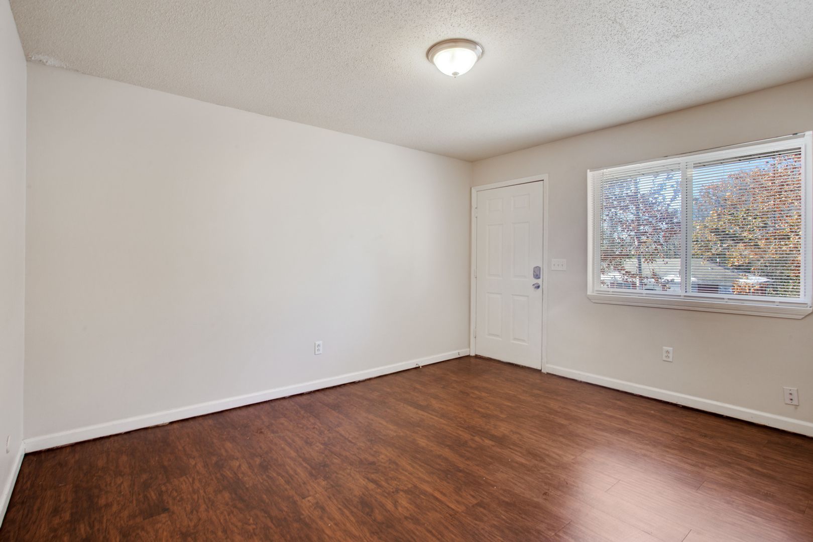 Riverside Apartment: 4837-4851 NW Homestead Rd.