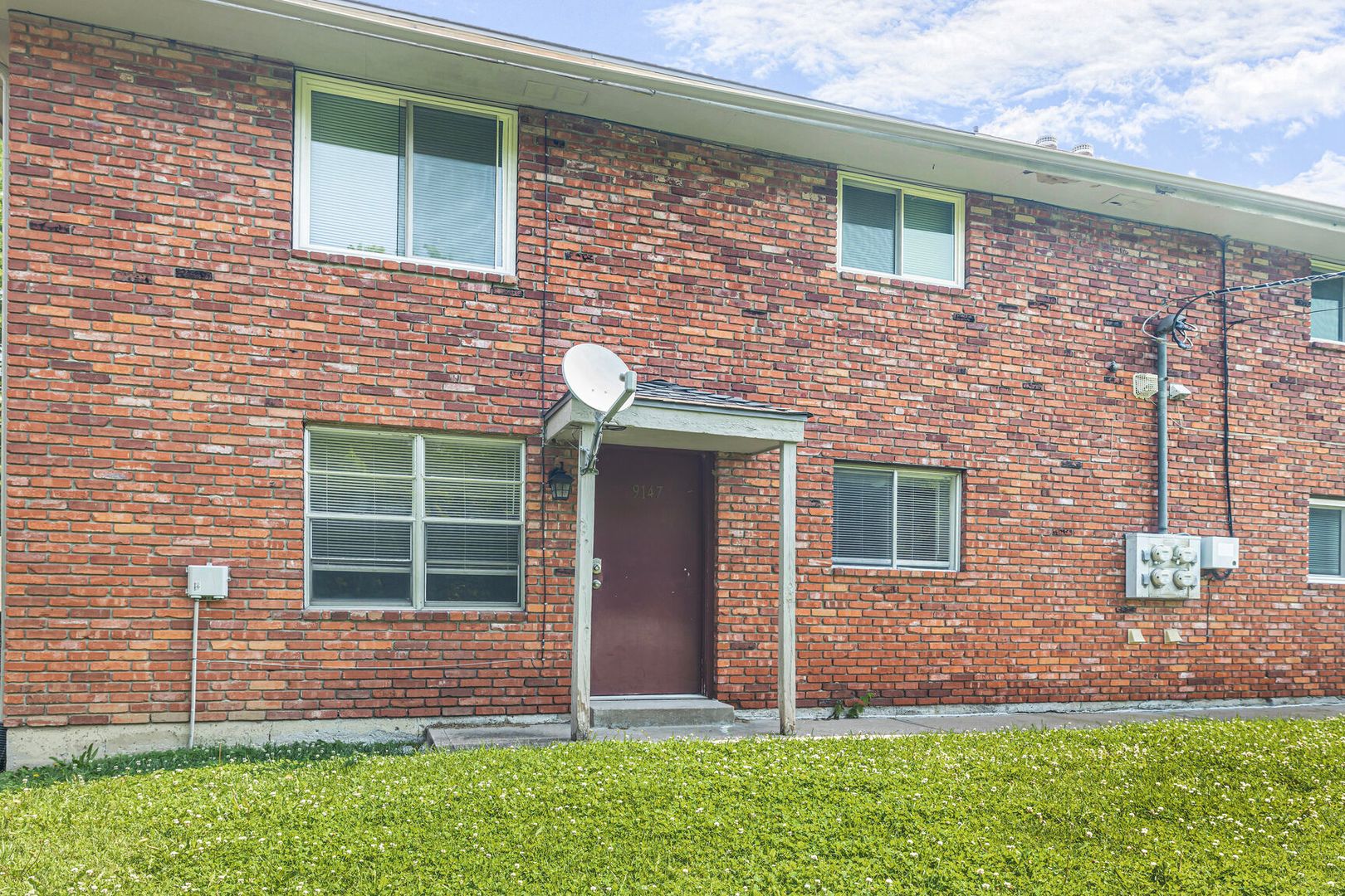 Parkville Apartment: 9001-9155 NW 57th Street