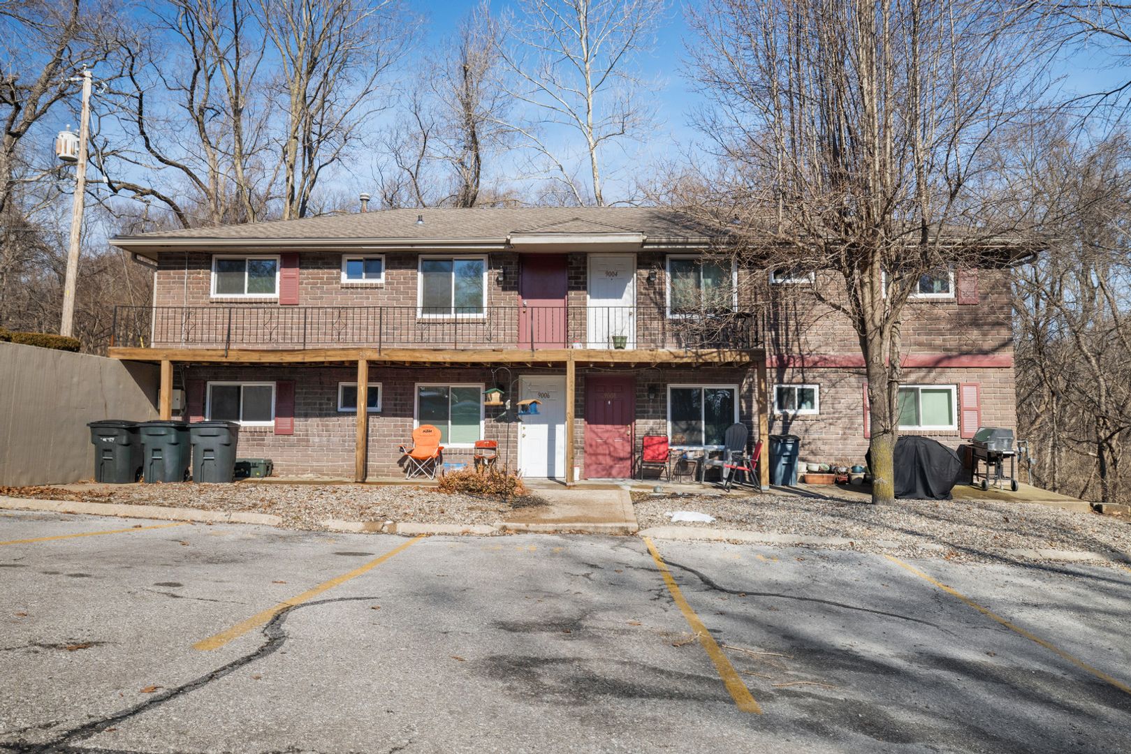 Parkville Apartment: 9001-9155 NW 57th Street