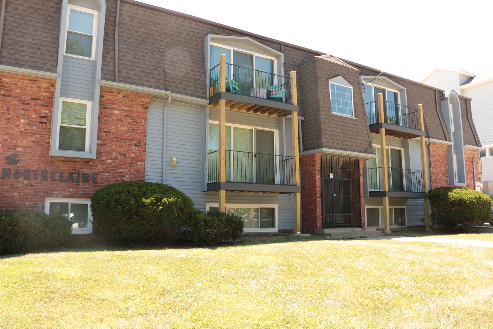 Kansas City Apartment: 3701-3703 Baltimore Ave