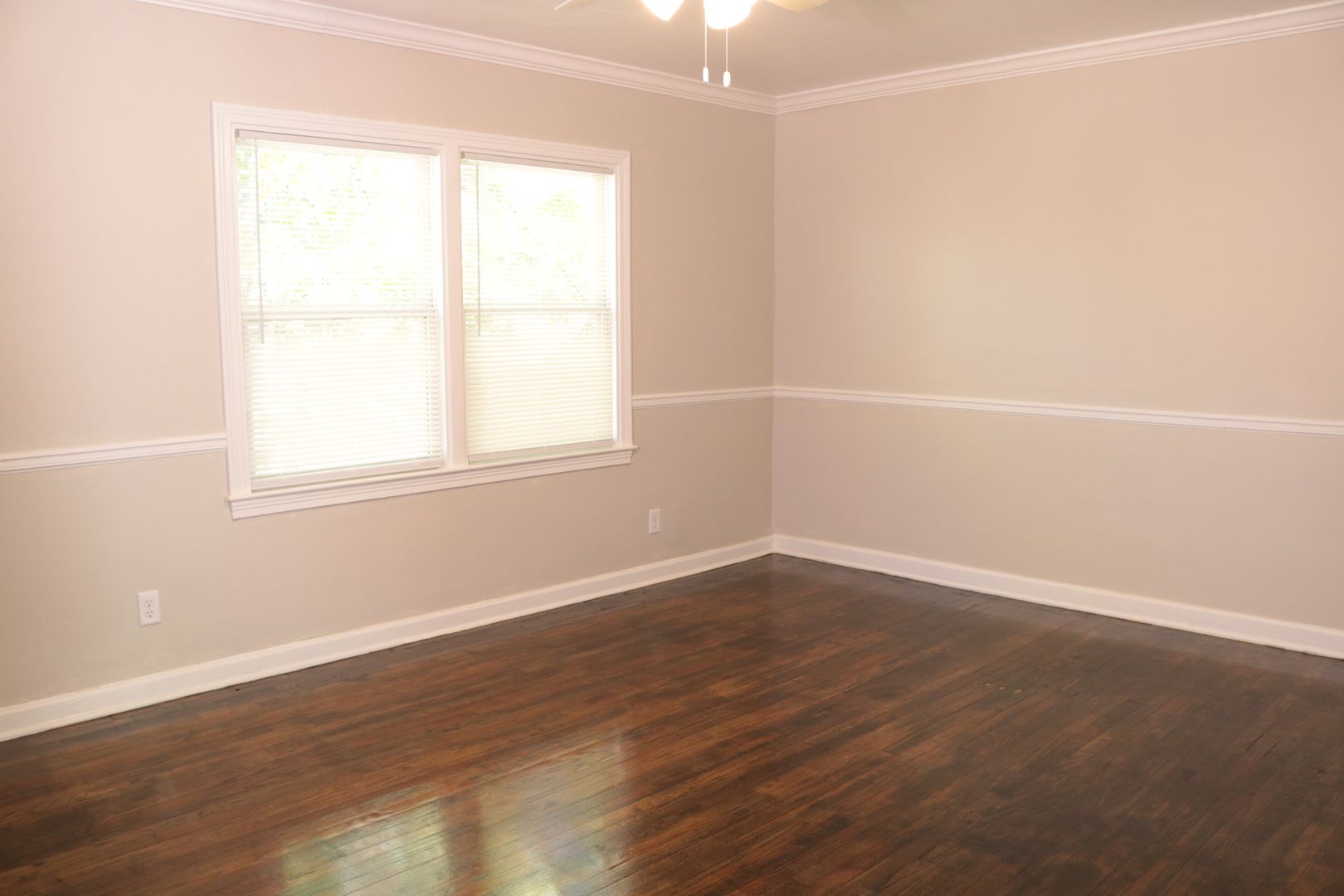 Kansas City Apartment: 3804-3806 Washington