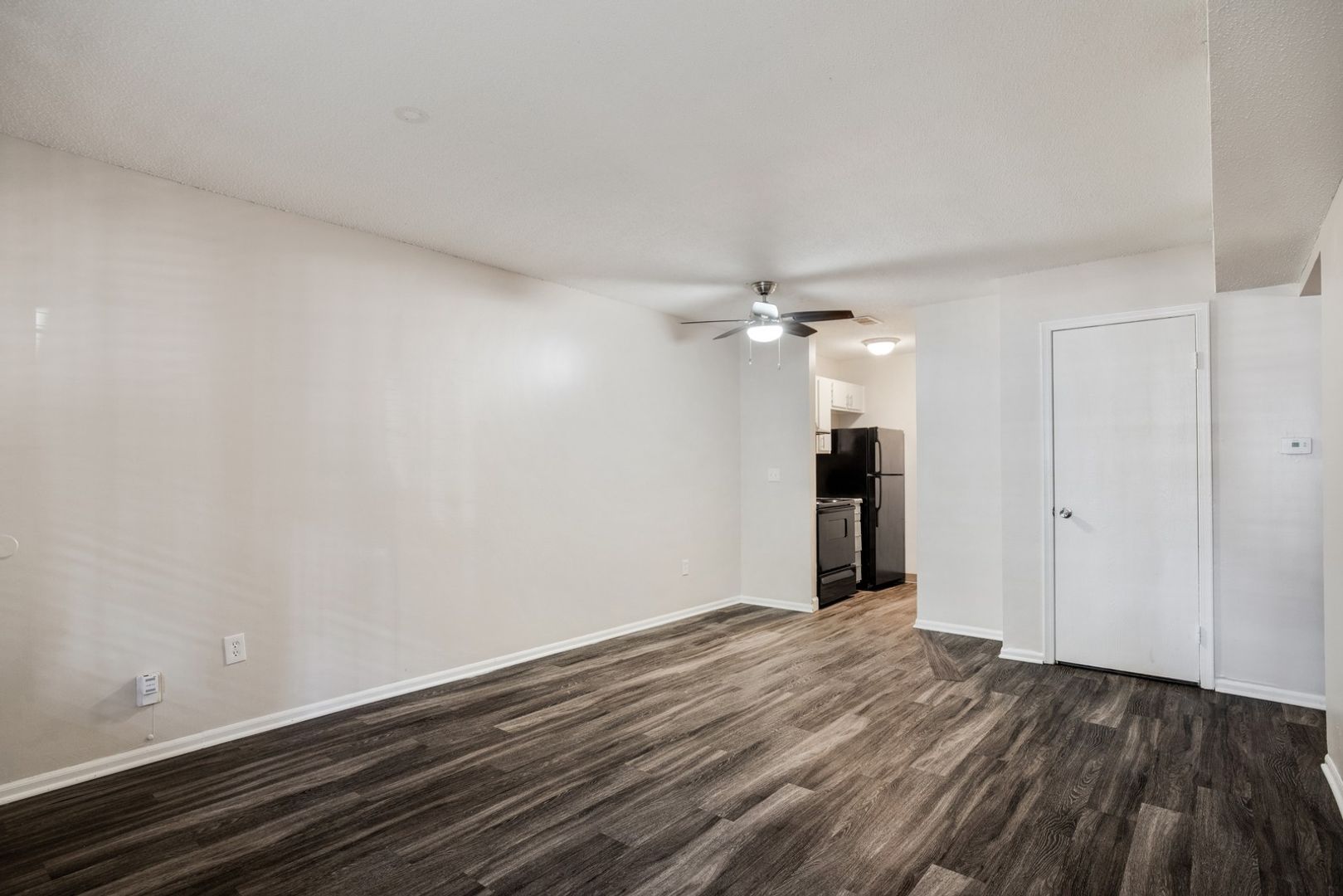 Olathe Apartment: 16615 W 139th St