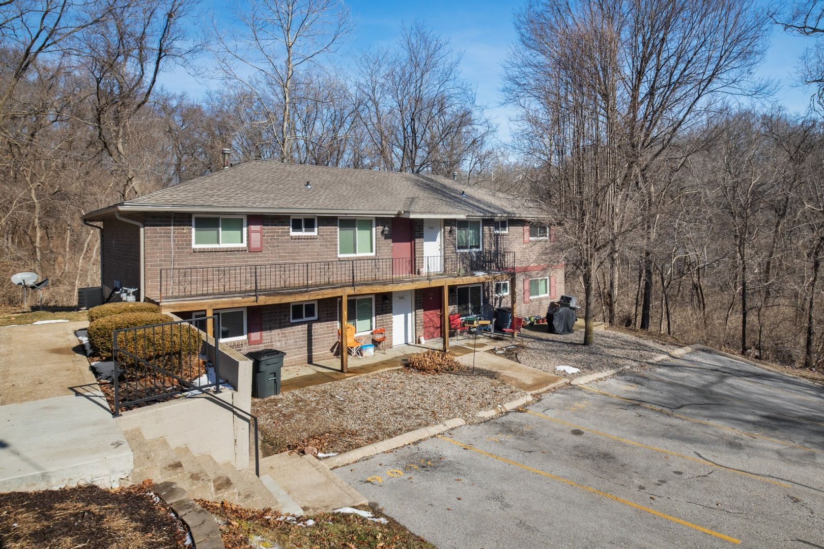 Parkville Apartment: 9001-9155 NW 57th Street
