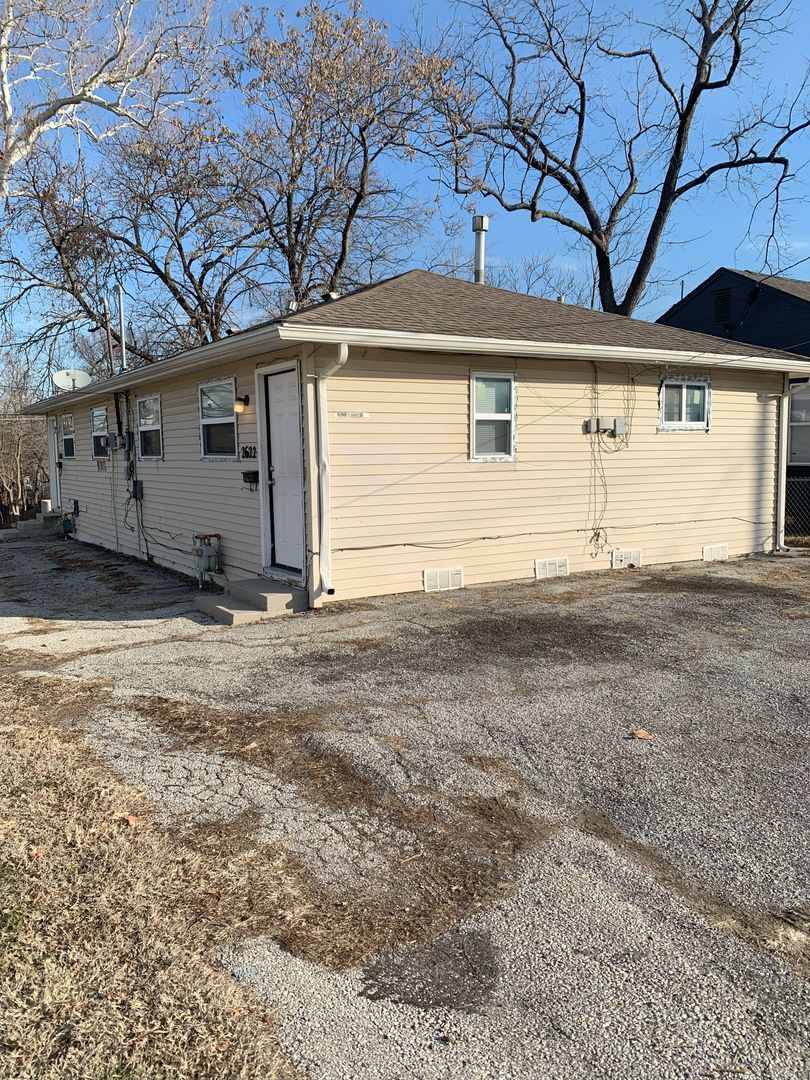 Kansas City Apartment: 2715 W. 42nd Ave.