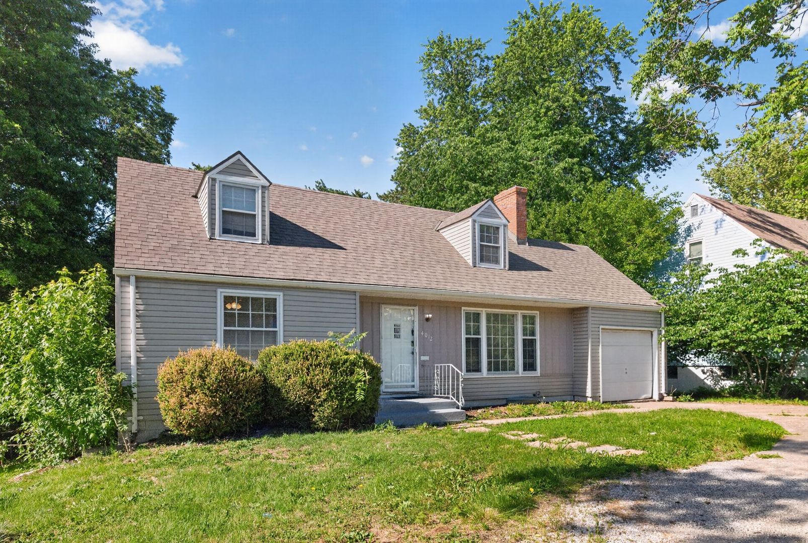 Prairie Village House: 4012 W. 75th Street