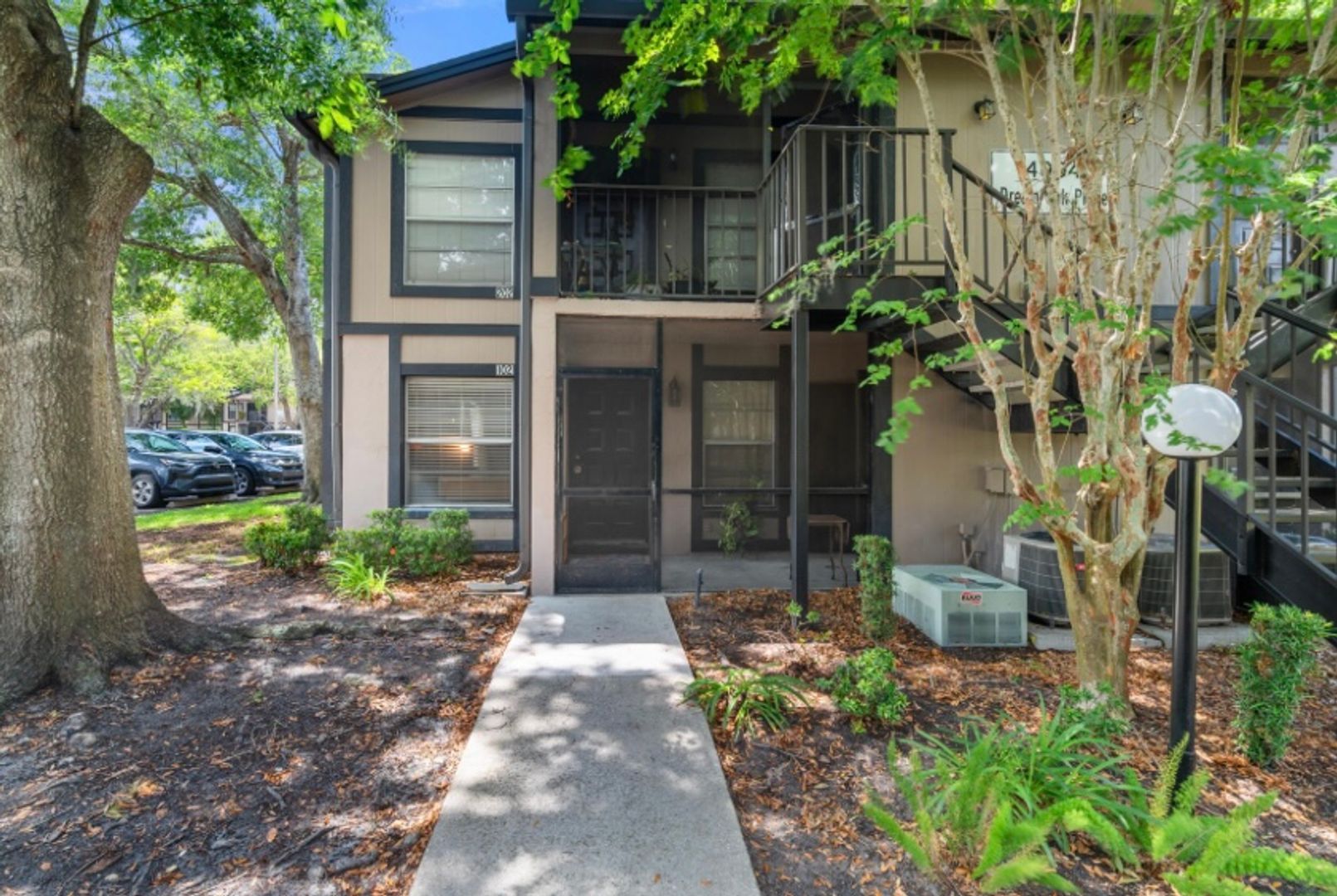 Tampa Condo: 4004 Dream Oak Pl