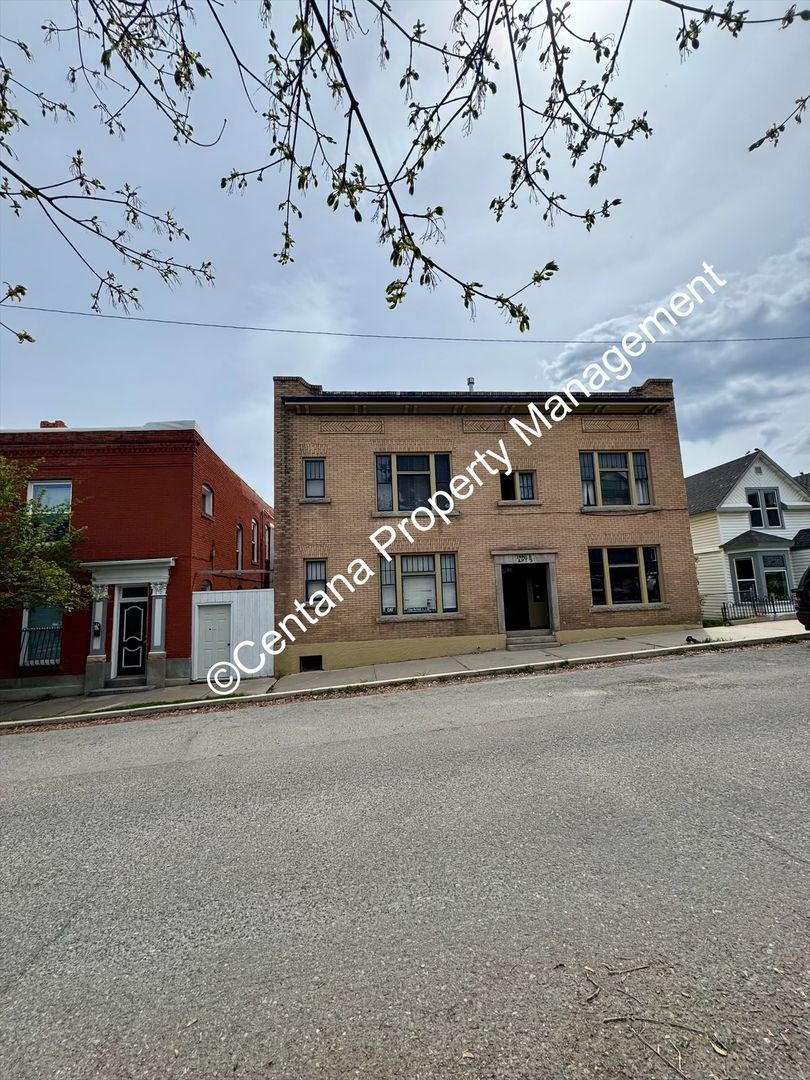 Butte Apartment: 808-814 W. Broadway