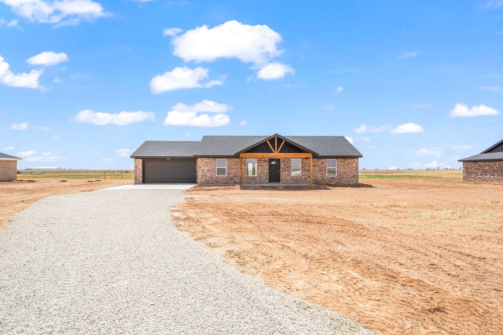 Slaton House: 119 N FM 789 N CR 3700 Unit A