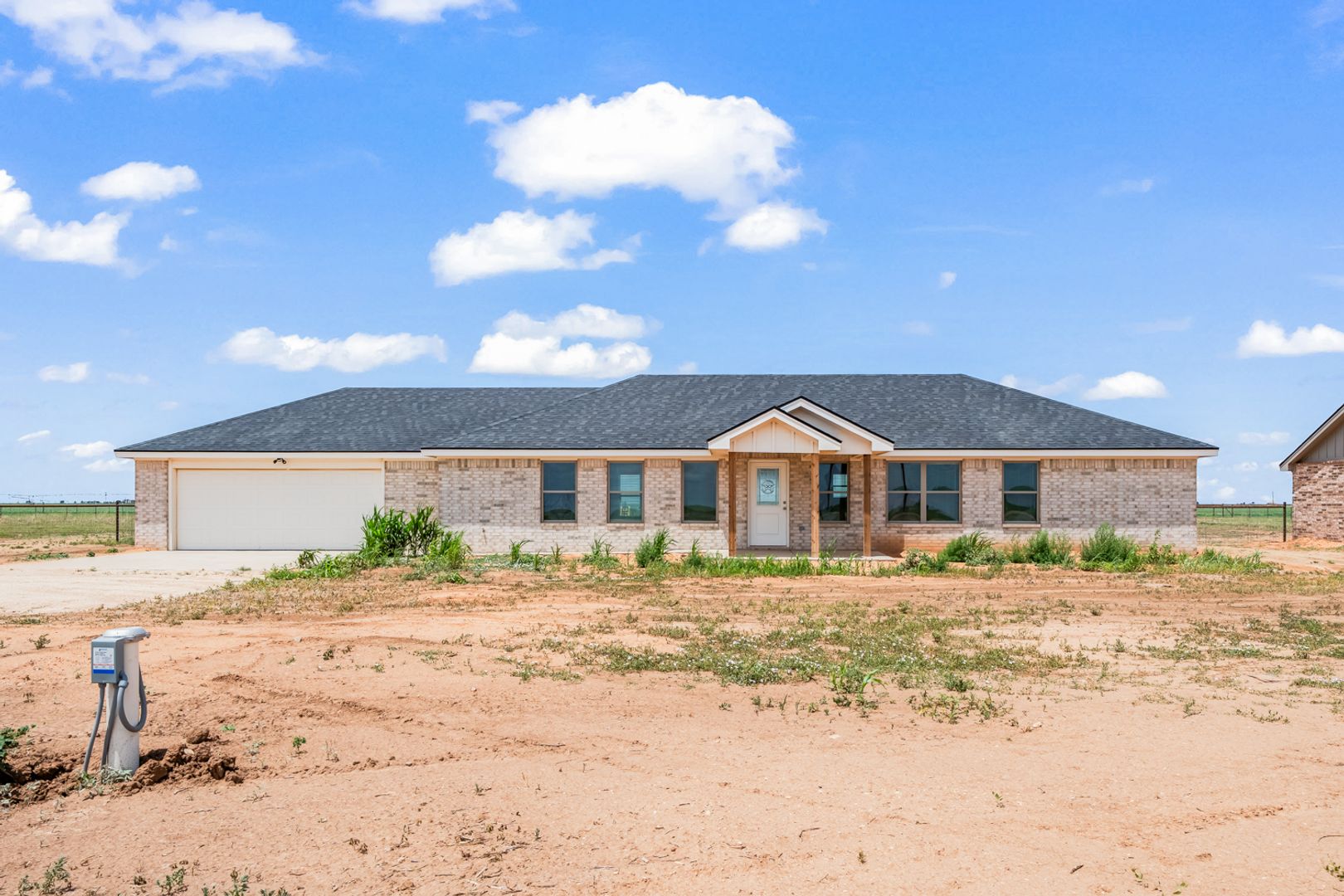 Lubbock House: 11409 N CR 2800 B
