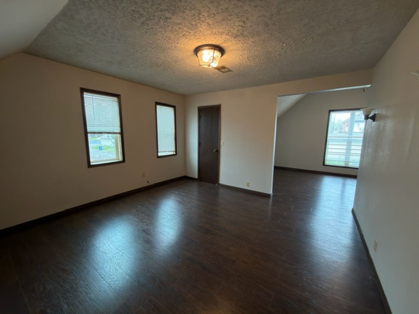 Troy Apartment: 108 South Kimberlin - 2