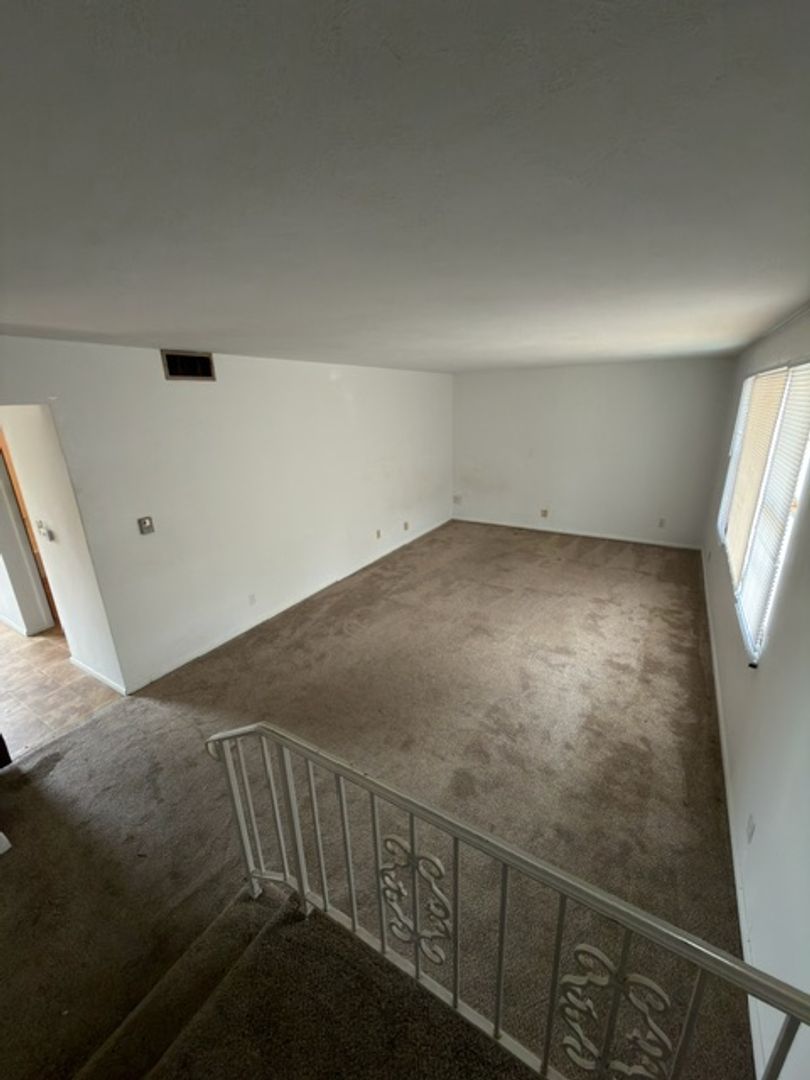 Collinsville Apartment: 2 Hackberry Ct.