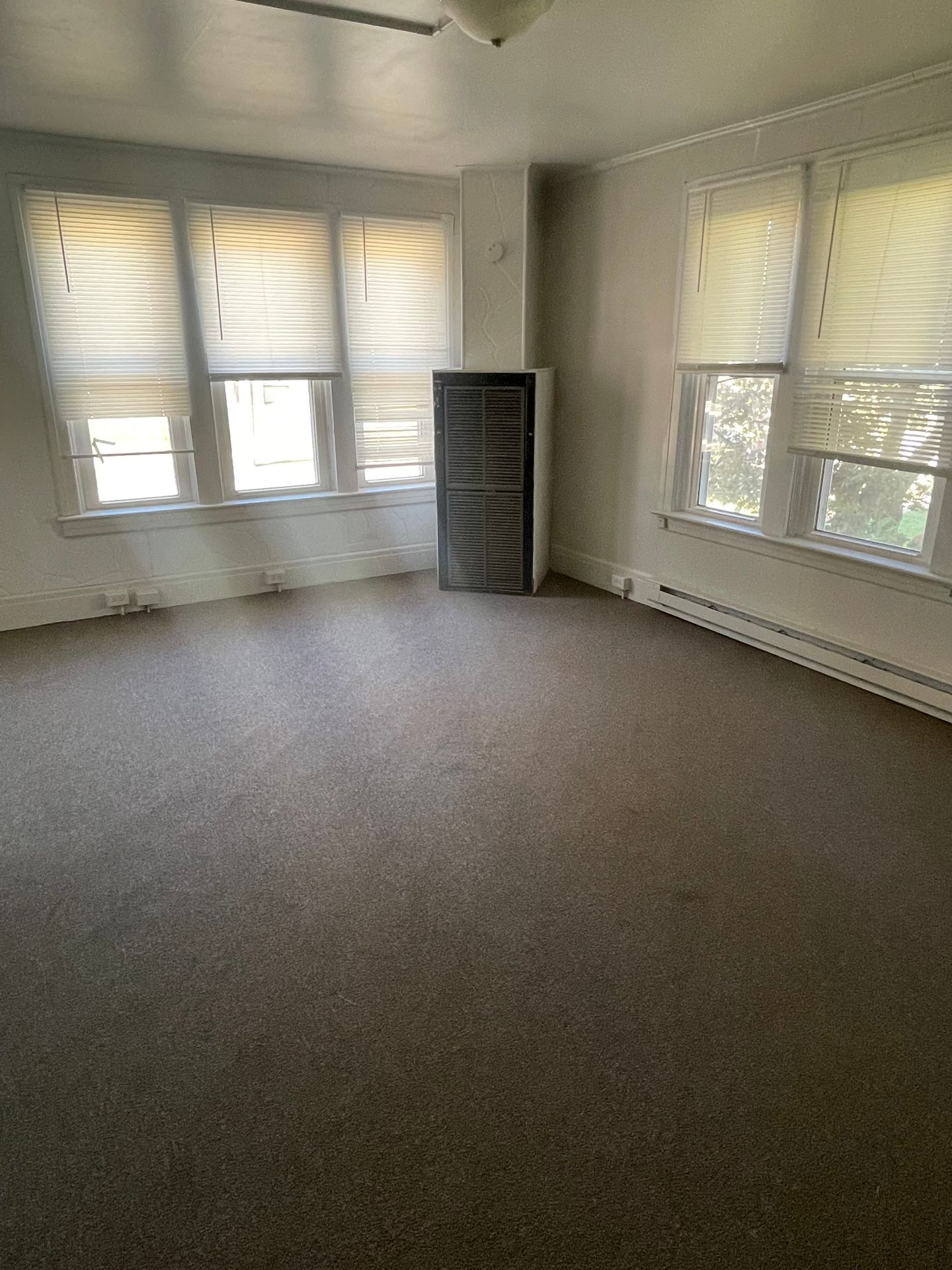 Murphysboro Apartment: 200 N. 15th Street