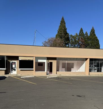 Commercial with frontage on Harvard Ave