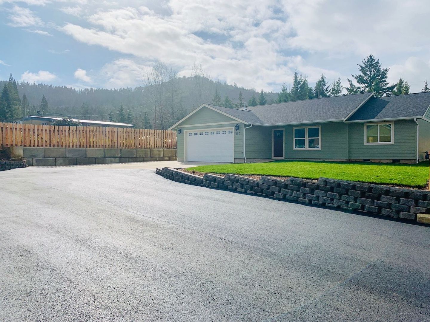 Sutherlin House: 190 Jaswant