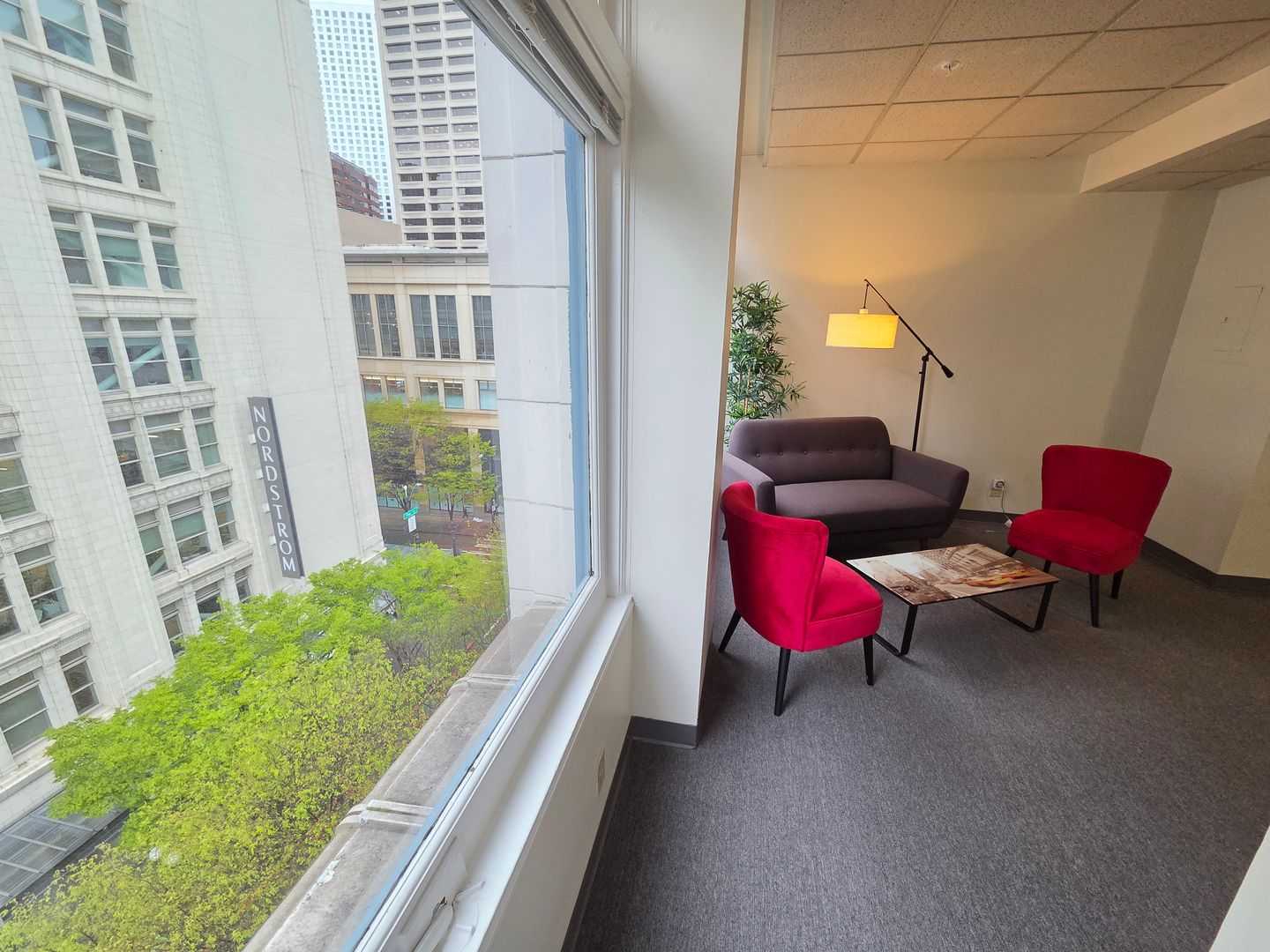 Seattle Apartment: 523 Pine Street