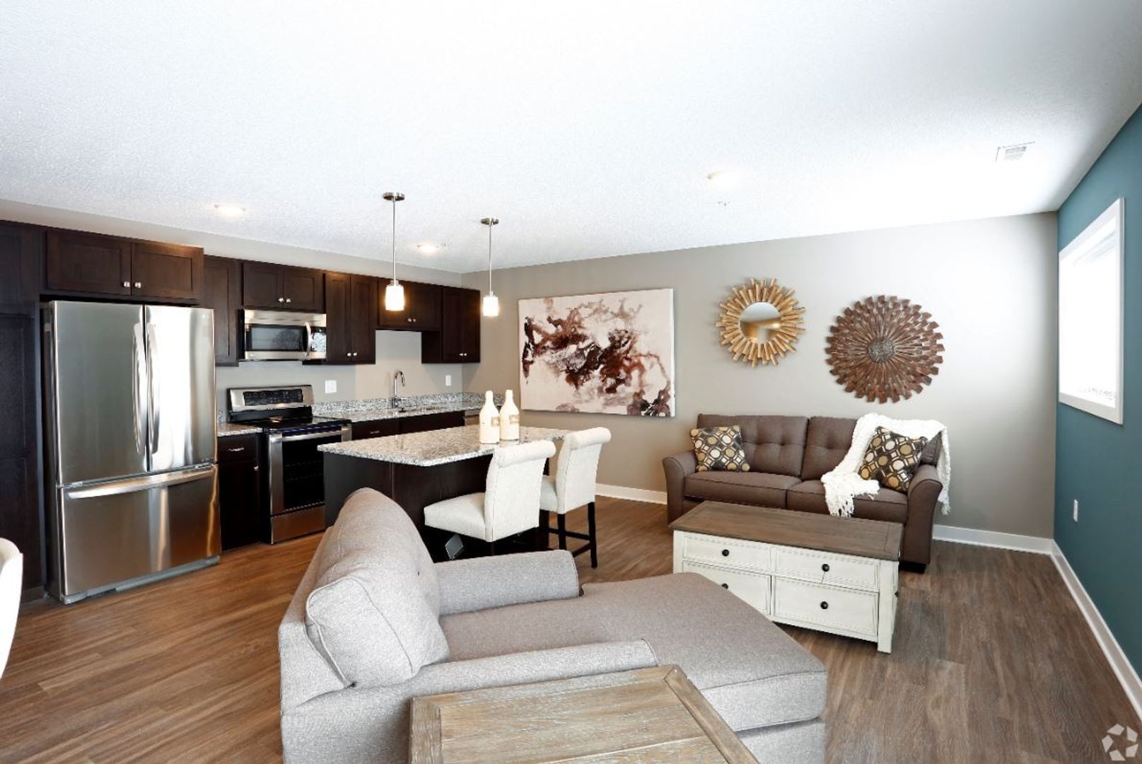 Fort Wayne Apartment: 2907 Westbrook Drive