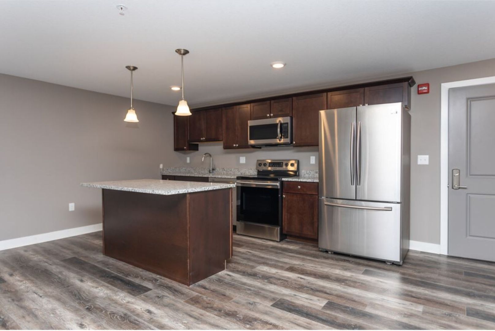 Fort Wayne Apartment: 2917 Westbrook Drive