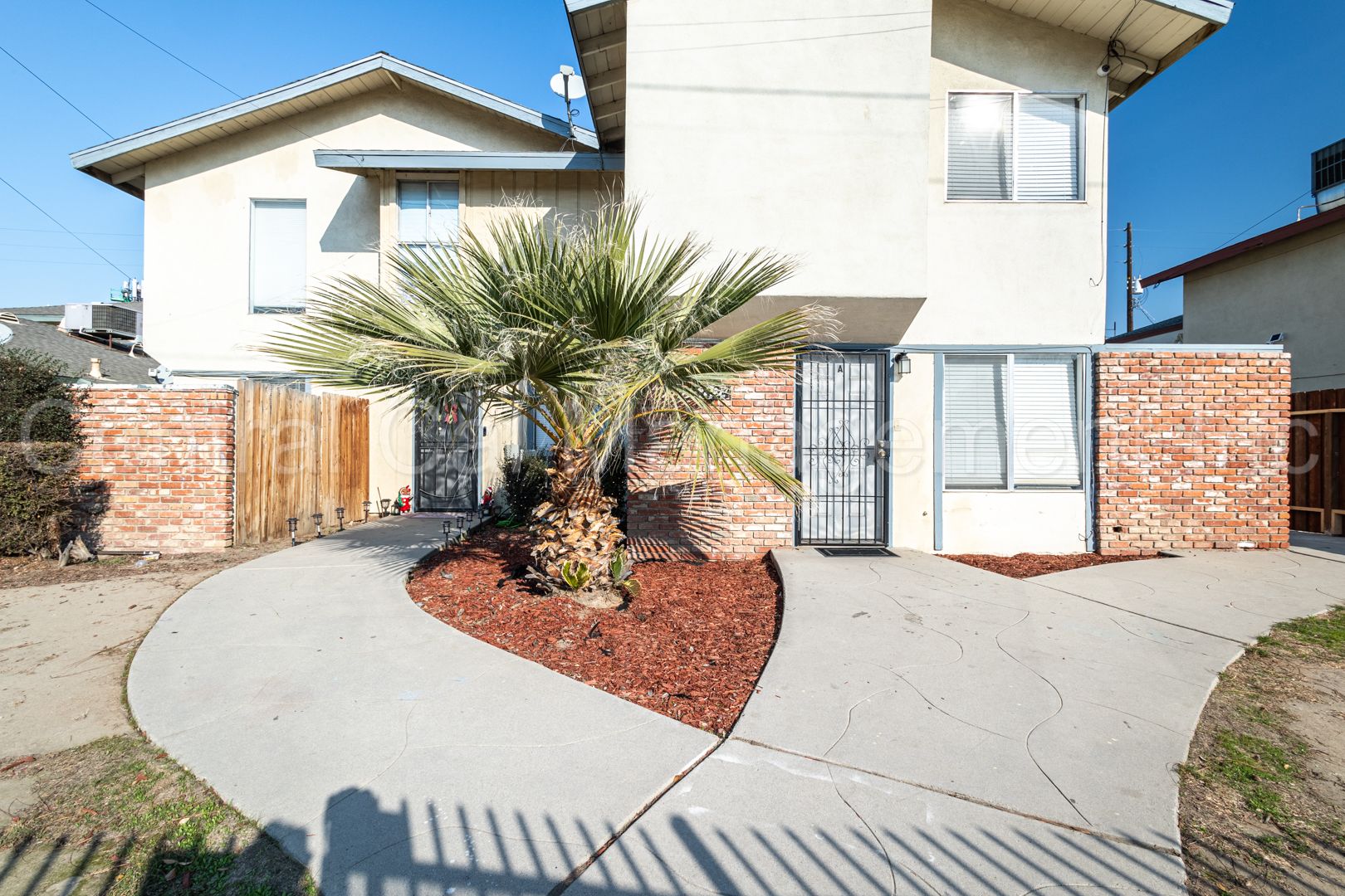 Bakersfield Apartment: 3824 Soranno Ave