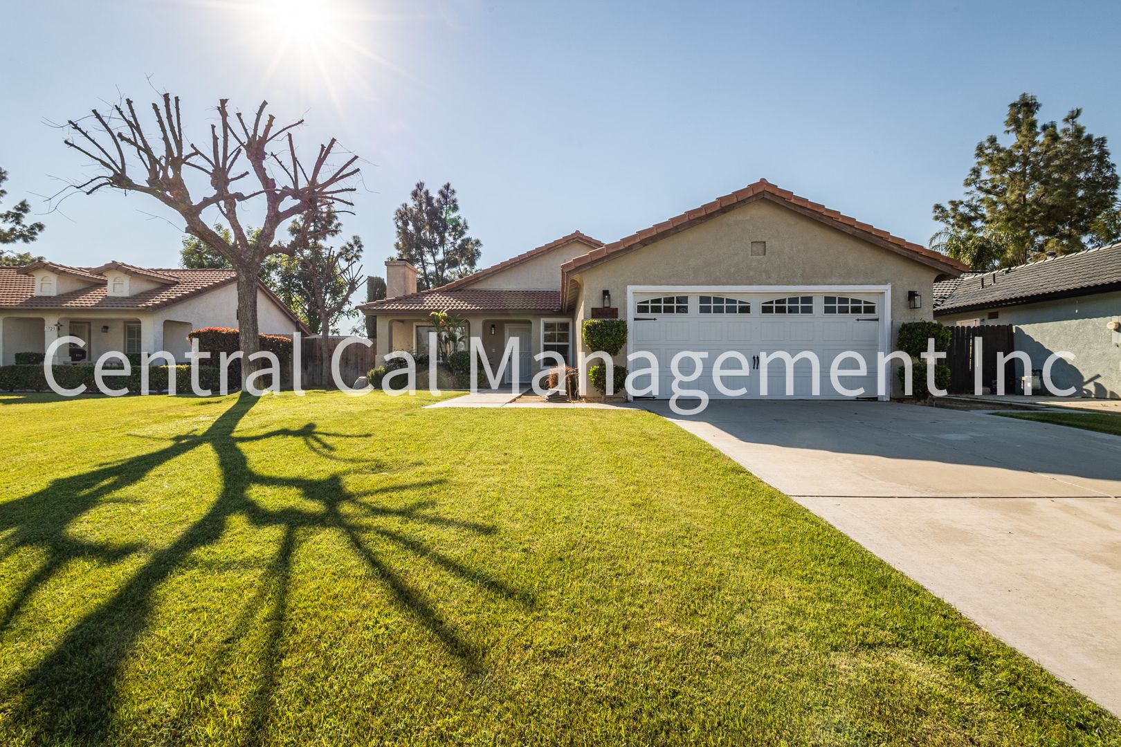 Bakersfield House: 5801 Canoe Ct