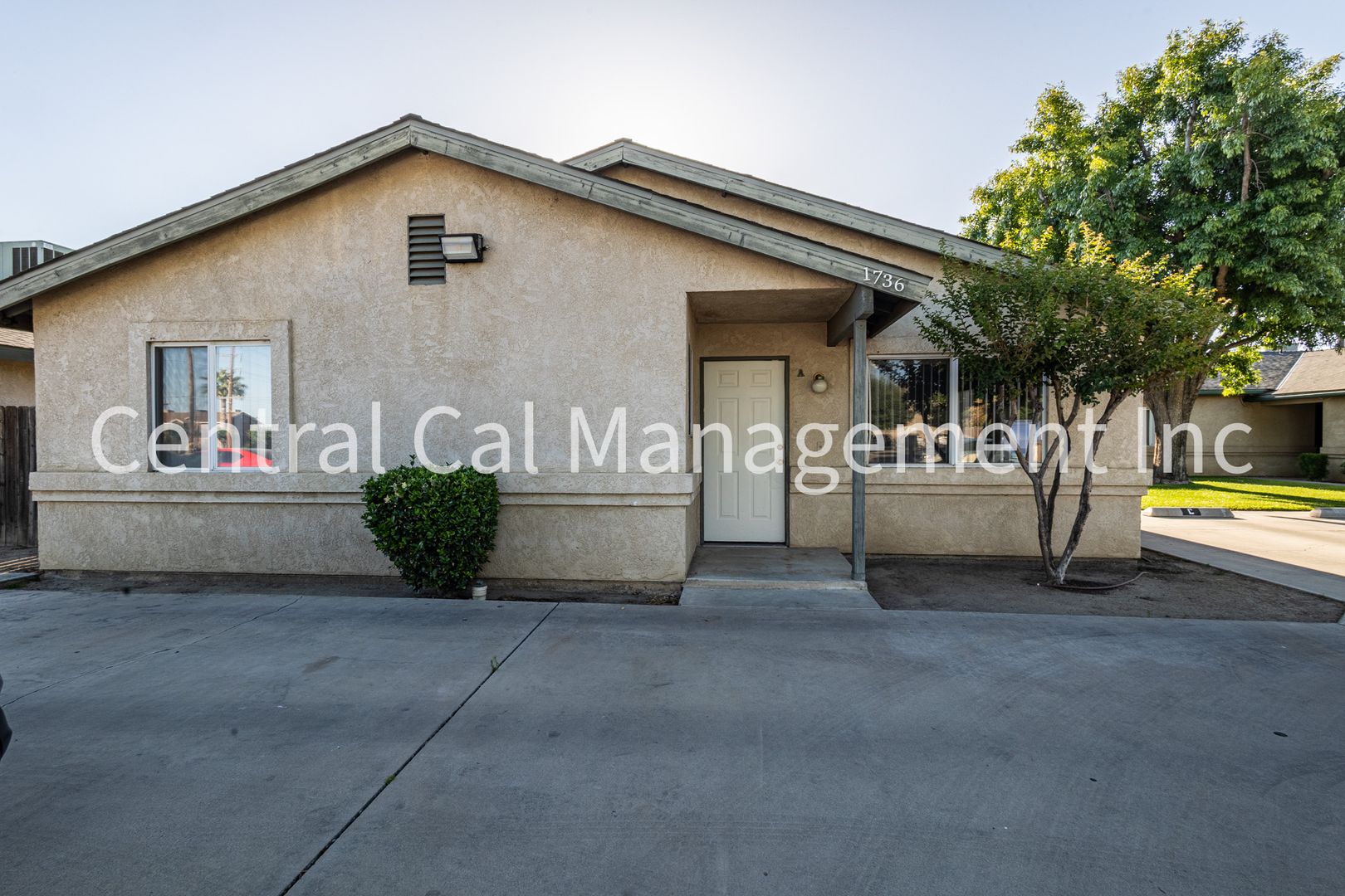 Delano Apartment: 1736 Inyo St