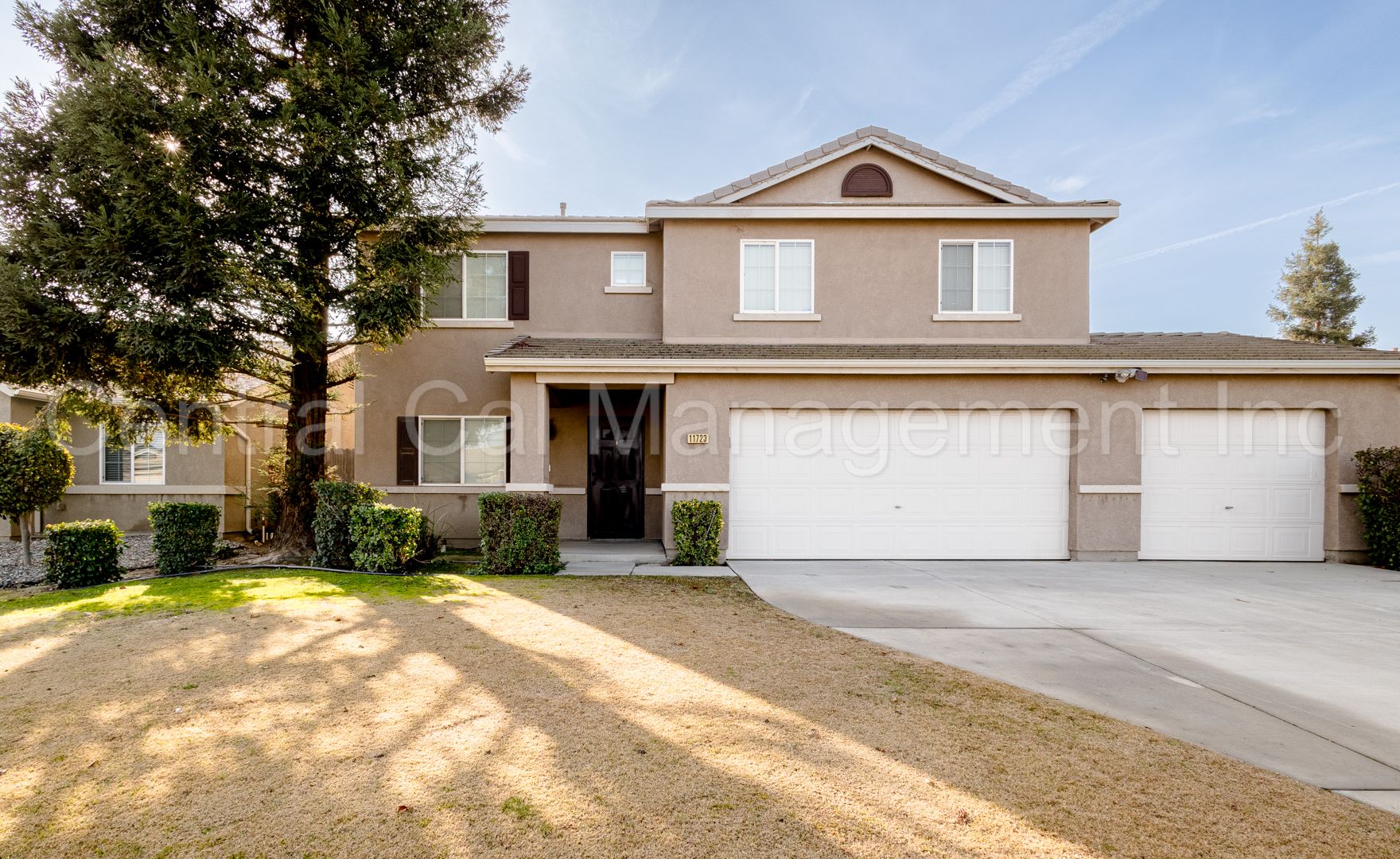 Bakersfield House: 11723 Holabird Ave