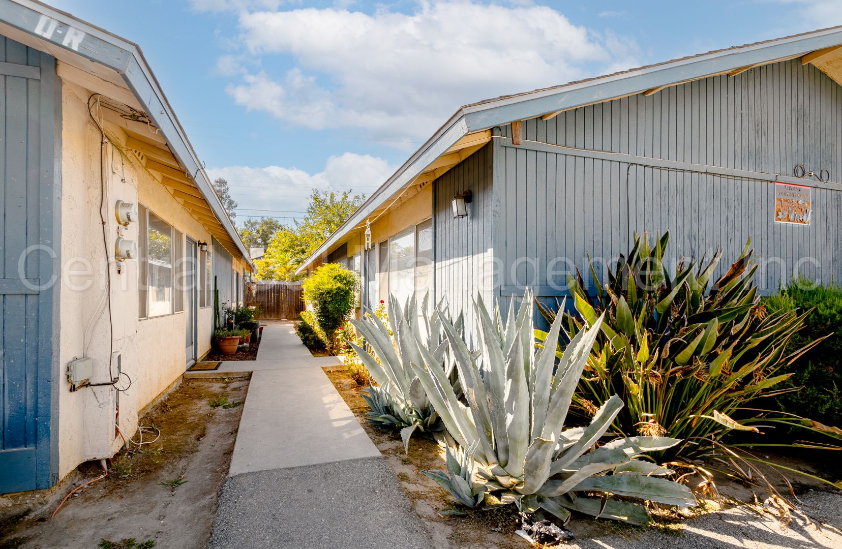 Bakersfield Apartment: 502 Beardsley Avenue