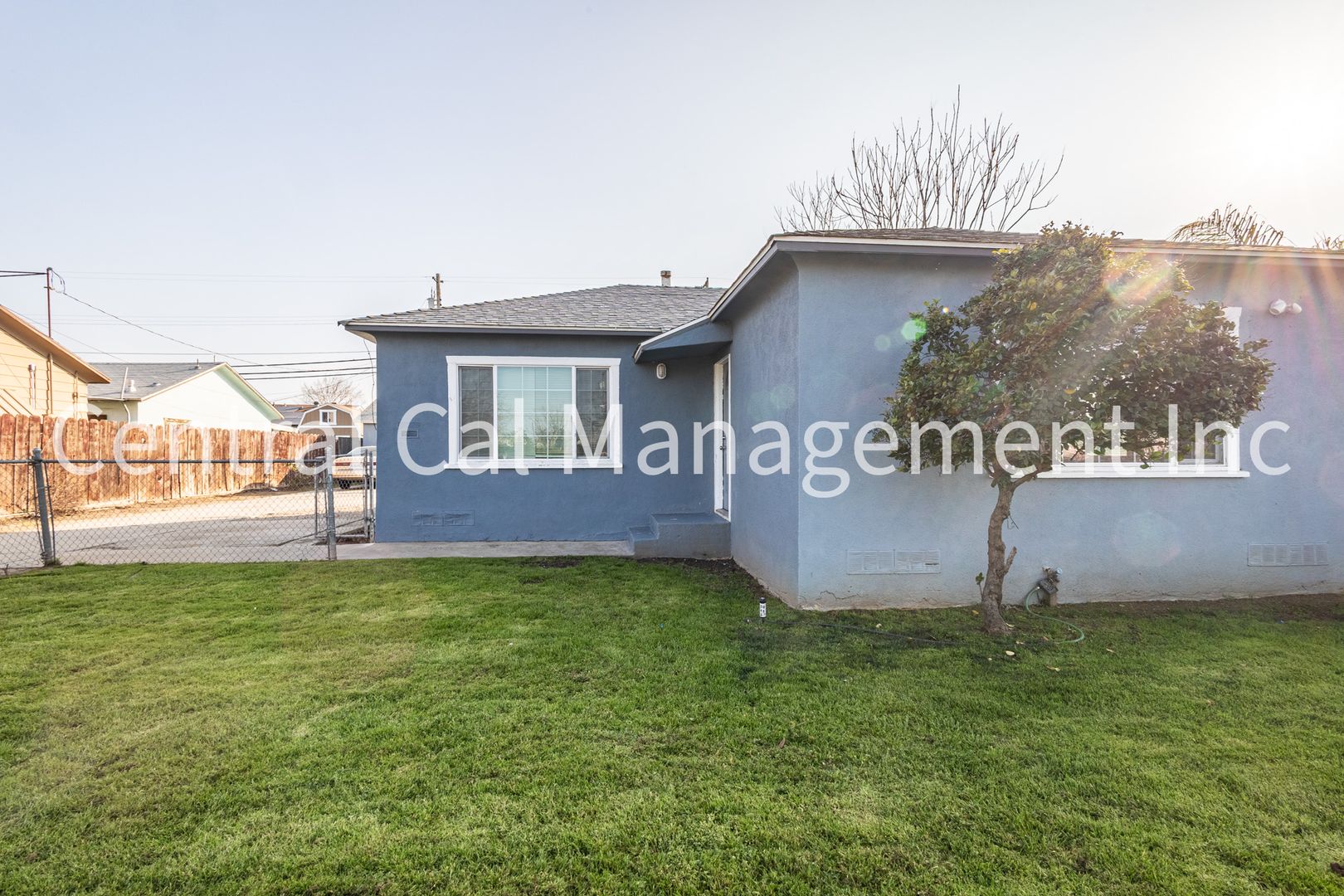 Bakersfield Apartment: 1315 Washington Ave