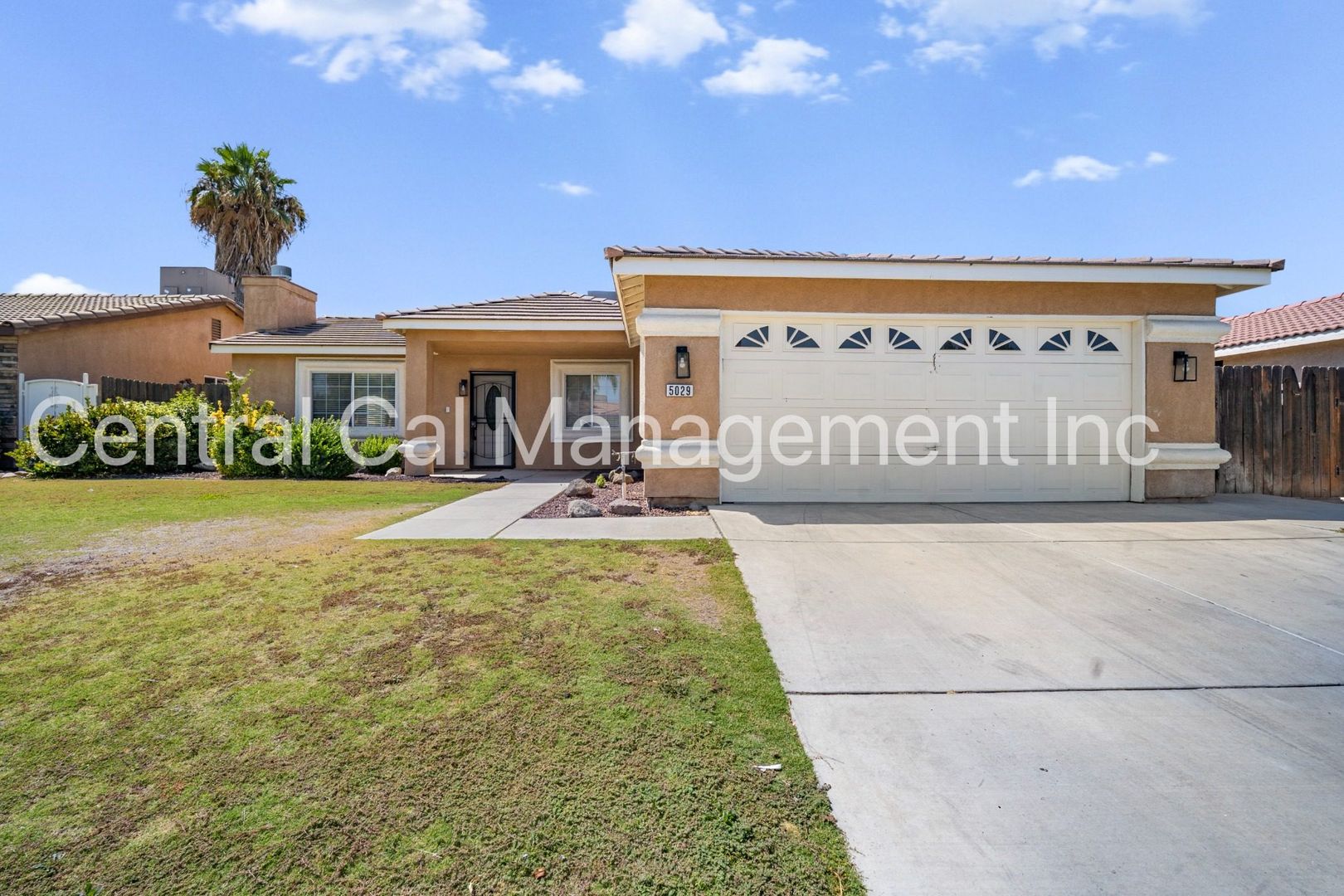 Bakersfield House: 5029 Trabuco Canyon Dr